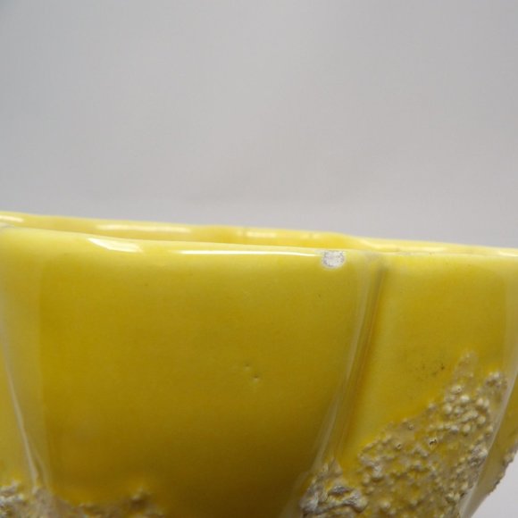 Vintage MCM Mid-Century Modern Yellow Splatter Glaze Vase Planter on Brass Stand - Picture 8 of 10